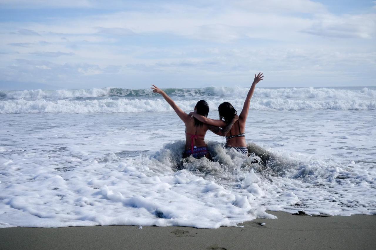Isla Virginia Fun-Talan Hotel Baler Exterior foto