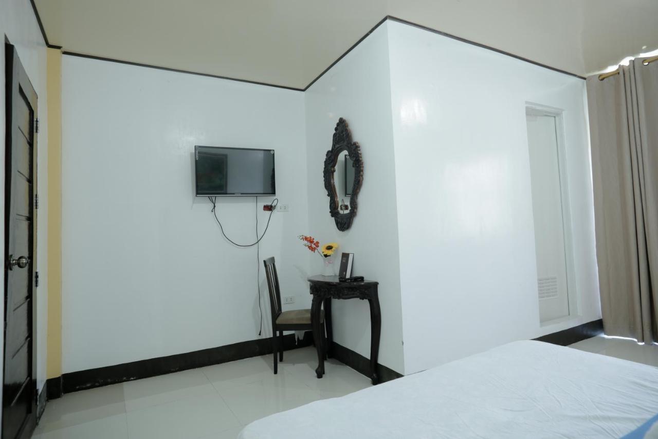 Isla Virginia Fun-Talan Hotel Baler Exterior foto